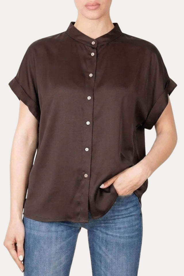 Blusa coreana a maniche corte in raso di viscosa - Cioccolato