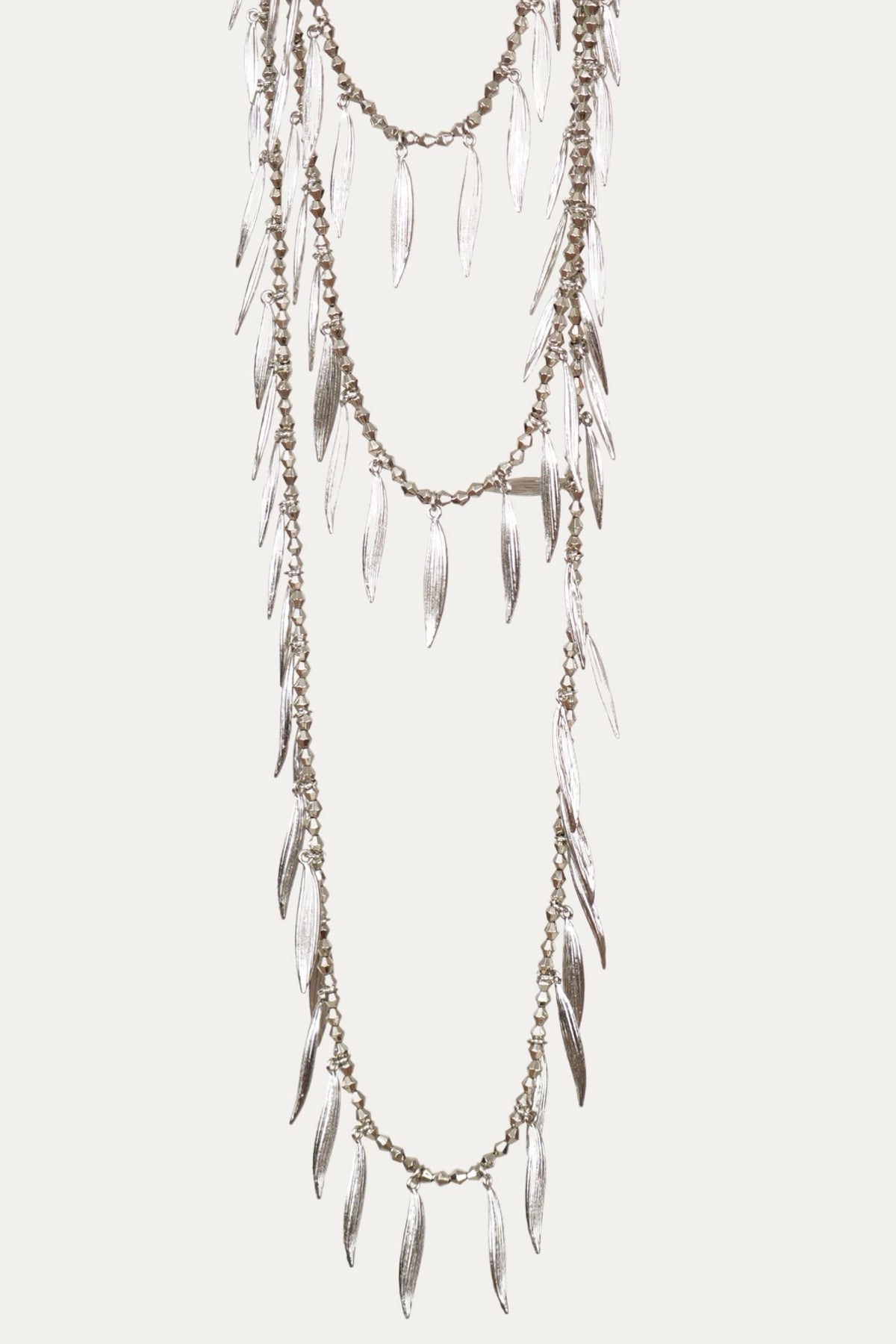 Collana etnica a più fili con ciondoli a foglia - Silver