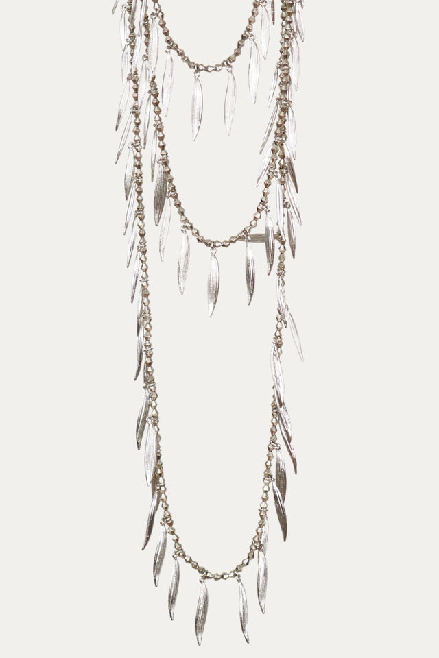 Collana etnica a più fili con ciondoli a foglia - Silver