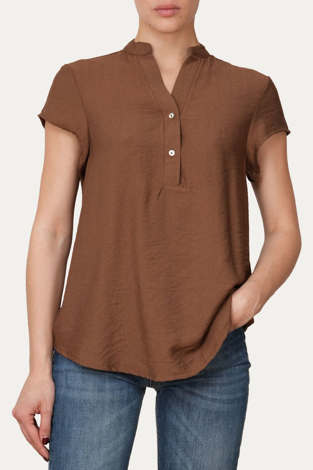 Blusa scollo a V con bottoni in viscosa strutturata - Moka